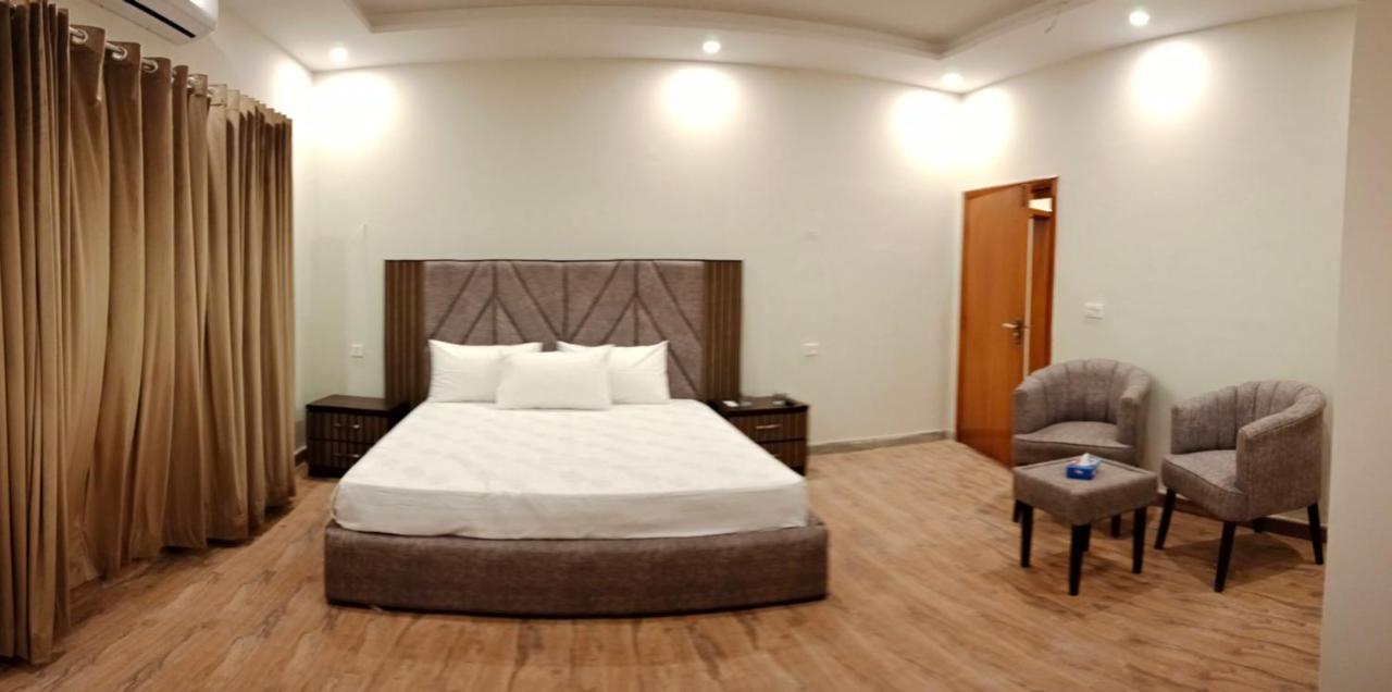 Hayat Grand Guest House Islámábád Exteriér fotografie